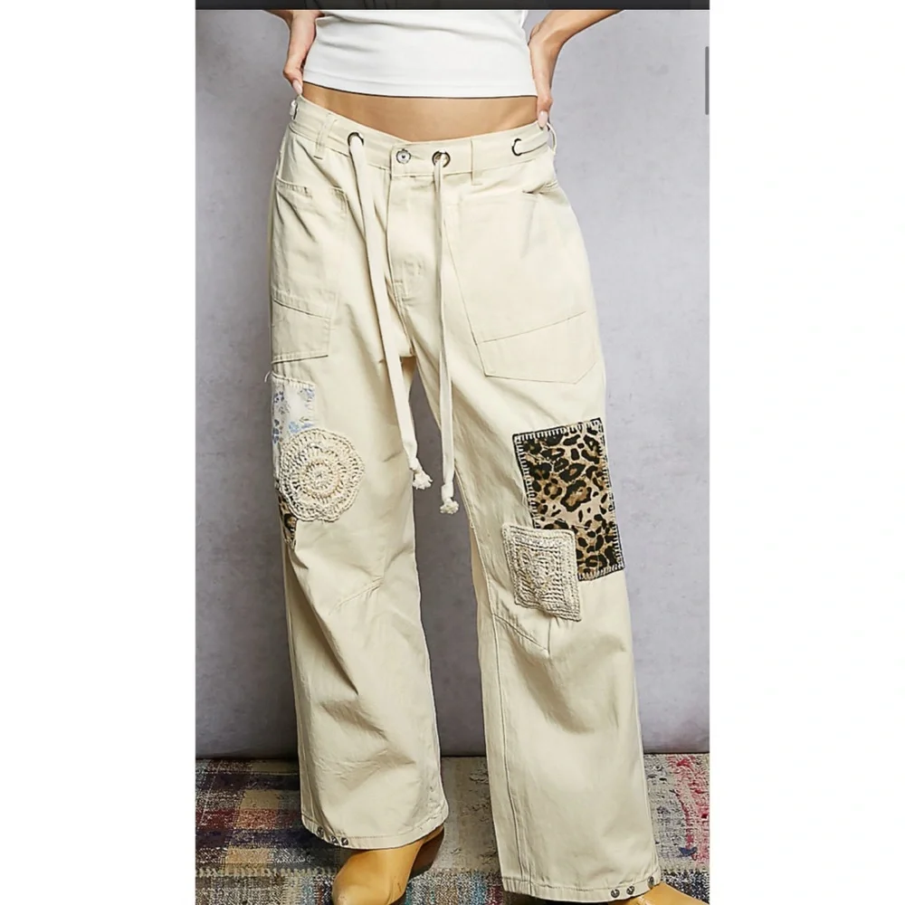 POL Cream Twill Pants with Patchwork - Picture 1 of 8